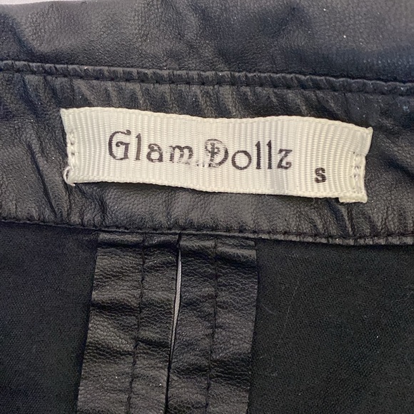 GLAM DOLLZ | Sleeveless, collared, black top |Women Size Small. - Picture 7 of 8